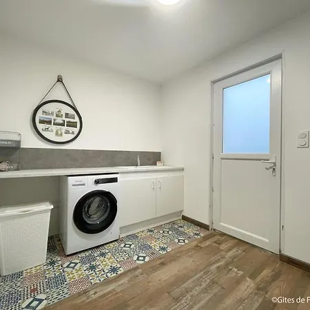 Maison Moderne Avec Terrasse, Jardin Et Wifi, Proche Randonnees - Fr-1-497-231 Feriehus