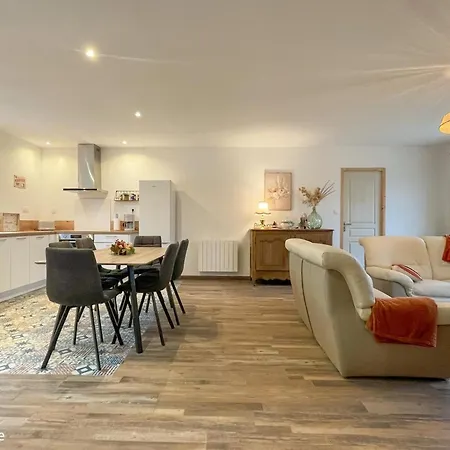 Maison Moderne Avec Terrasse, Jardin Et Wifi, Proche Randonnees - Fr-1-497-231
