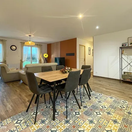 Maison Moderne Avec Terrasse, Jardin Et Wifi, Proche Randonnees - Fr-1-497-231 Feriehus *